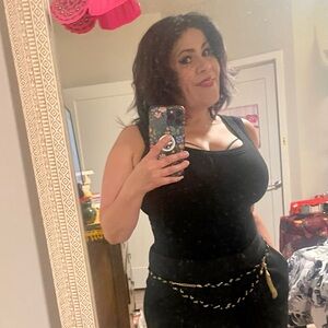 Meet your Posher, Sylvia